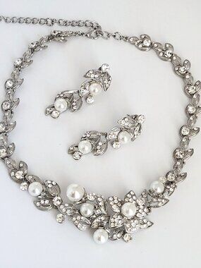 Bridal Statement Rhinestone & Faux Pearl Bridal Necklace & Earring Set Unsigned